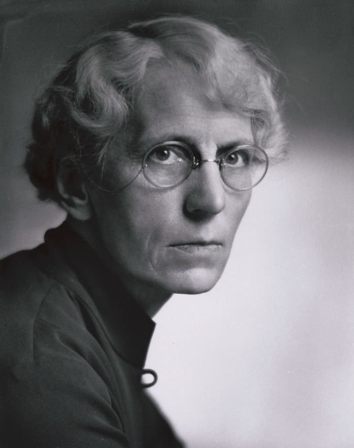 This image shows Alice Wilson, Canada’s first female geologist and a pioneer in stratigraphy.